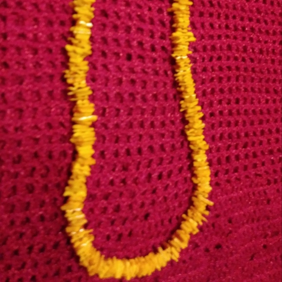 NECKLACE- YELLOW SEA STONES - Picture 1 of 4